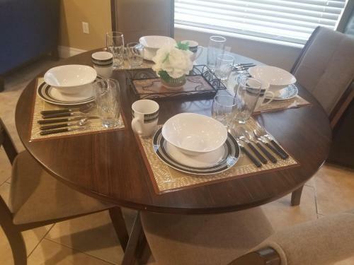 Very Private, Gated, Huge Floorplan, Wifi, Washer&dryer