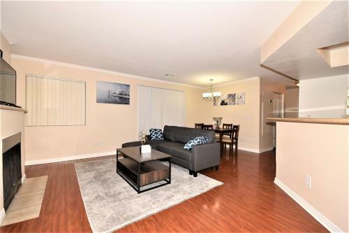 Apartamento Lovely 2 Bedroom Condo With Indoor Fireplace