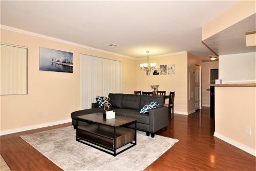Apartamento Lovely 2 Bedroom Condo With Indoor Fireplace