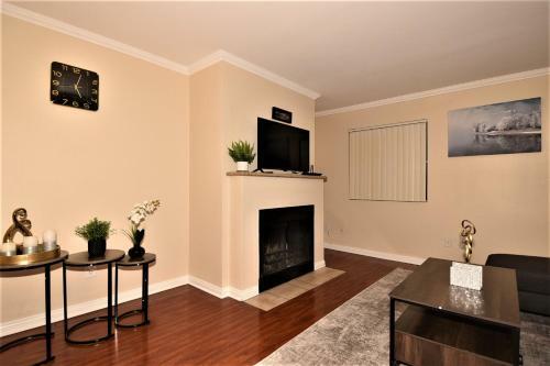 Apartamento Lovely 2 Bedroom Condo With Indoor Fireplace