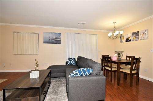 Apartamento Lovely 2 Bedroom Condo With Indoor Fireplace