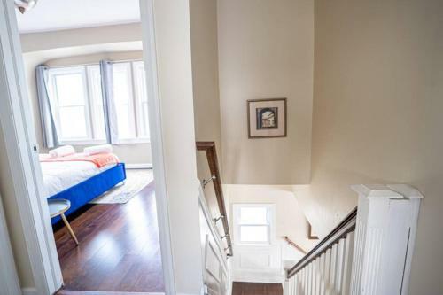 New 4br In AC Quiet Island +central Location