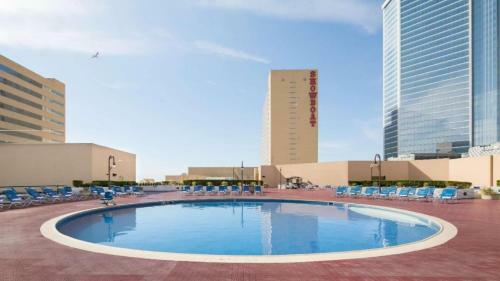 Posada Modern Boardwalk Suite By Cozysuites