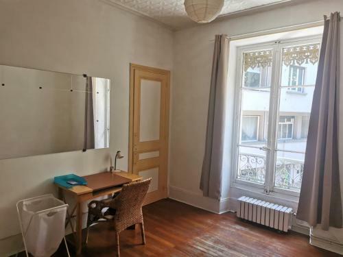 Apartamento Bel Appartement Charme Ancien Dans Quartier Anim�