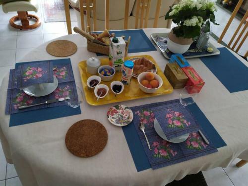 Bed & Breakfast Grande Chambre Lumineuse Et Spacieuse 22m2