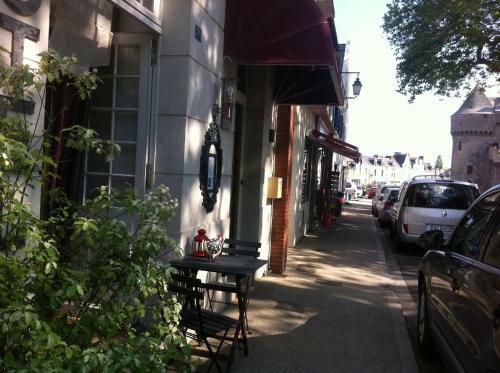 Hotel H�tel Les Remp'arts