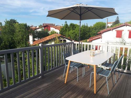 Maison Eli (charming Basque House In Gu�thary Village)