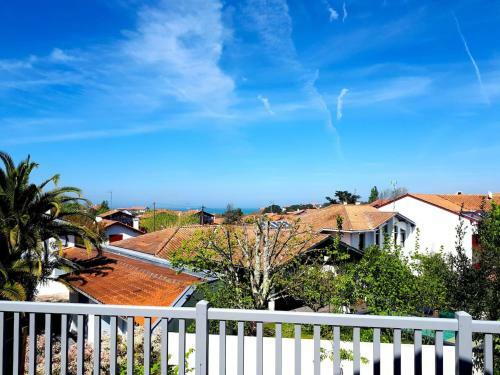 Maison Eli (charming Basque House In Gu�thary Village)