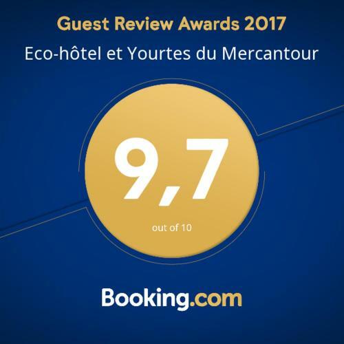 Posada Eco-h�tel Et Yourtes Du Mercantour