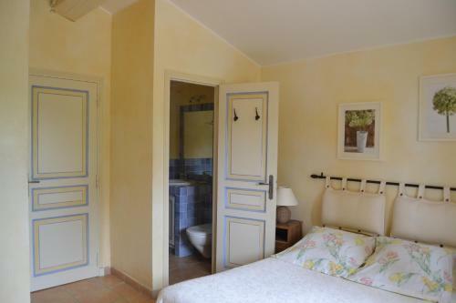 Bed & Breakfast Le Mazet Des M�res