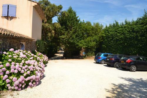 Bed & Breakfast Le Mazet Des M�res