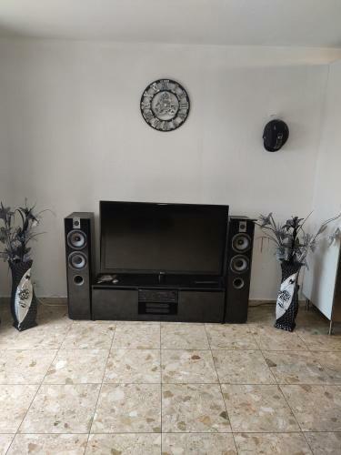 Apartamento T2 Avec Piscine Et Jacuzzi A Grimaud
