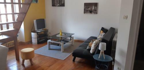 Apartamento Guingamp, Maison De Ville