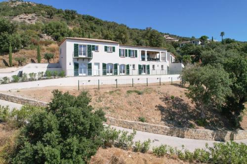 Luxury Villas At Grimaud