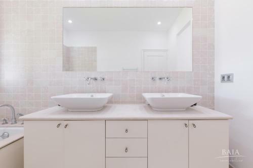 Luxury Villas At Grimaud