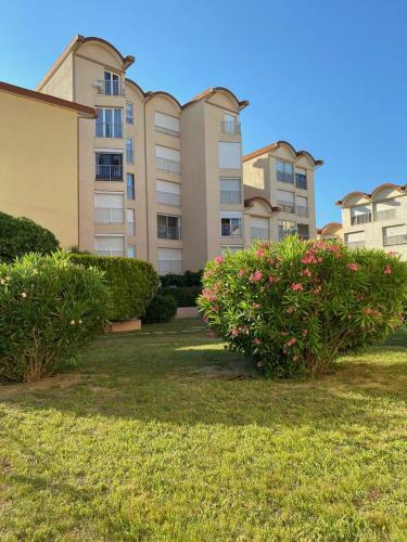 Apartamento Sur Le Port, Studio Avec Vue Sur La Marina