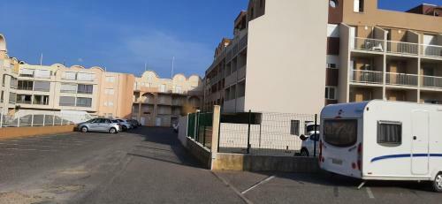 Apartamentos Grui'zen 11430