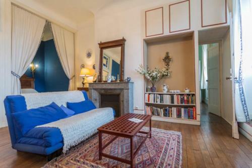 Hostal Chateau D'estrac
