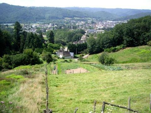Gite E'table Charlannes