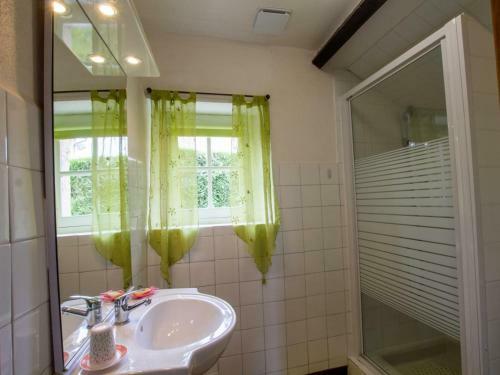 G�te Hautefort, 2 Pi�ces, 2 Personnes - Fr-1-616-164
