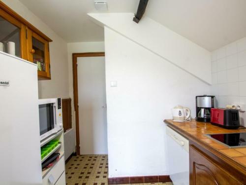 G�te Hautefort, 2 Pi�ces, 2 Personnes - Fr-1-616-164