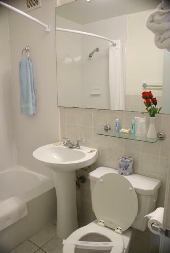 Motel Budget Host Alexandria
