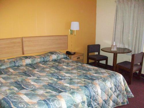 Motel Skyland Inn - Bristol