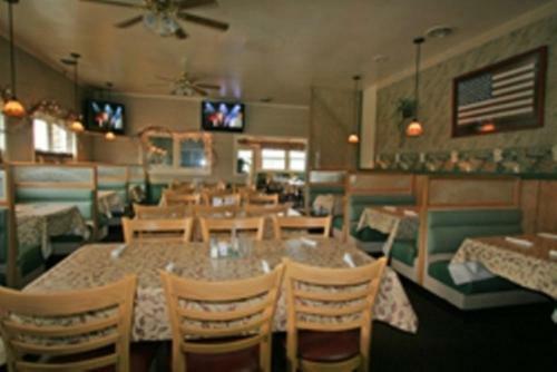 Motel Lake Anna Lodge