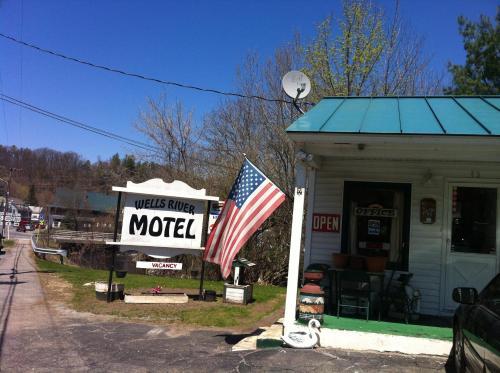 Wells River Motel