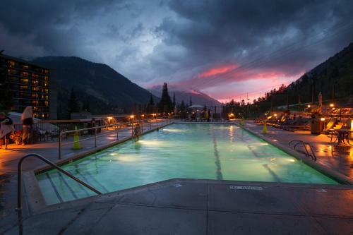 Cliff Lodge And Spa