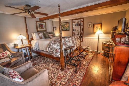 Phineas Swann Bed & Breakfast Inn