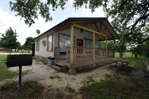 River Bluff Cabins