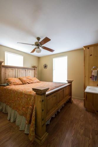 River Bluff Cabins