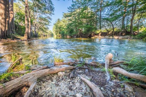 River Bluff Cabins