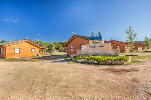 River Bluff Cabins