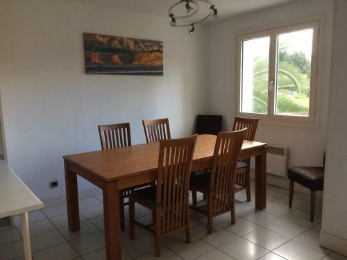 Apartamento T4 Standing Duplex Hendaye Plage, Fibr�, 8 Pers