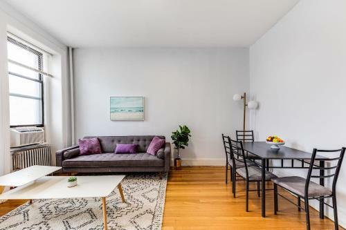 Apartamento Bright & Stylish 1br With Workspace