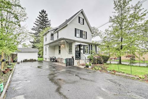 Millburn House With Deck - Walk To Nyc Transit!