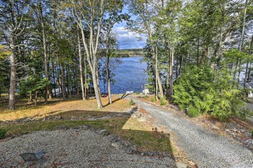 Spacious Lakefront Retreat With Deck And Views!
