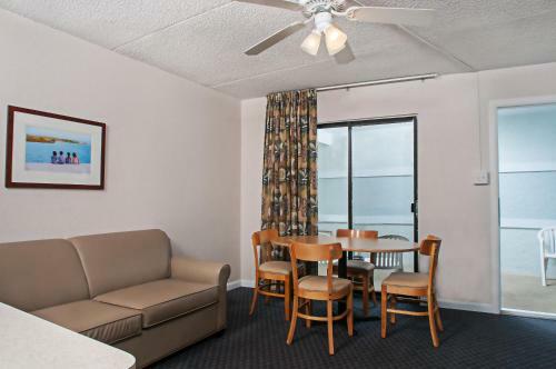 Motel Harbor Light Family Resort