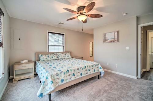 Charming Somers Point House With Private Pool!