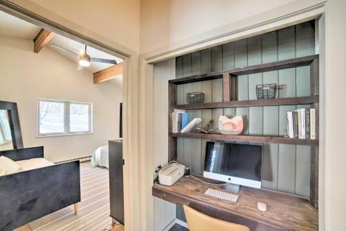 Stylish, Serene Angel Fire Cabin With Hot Tub!
