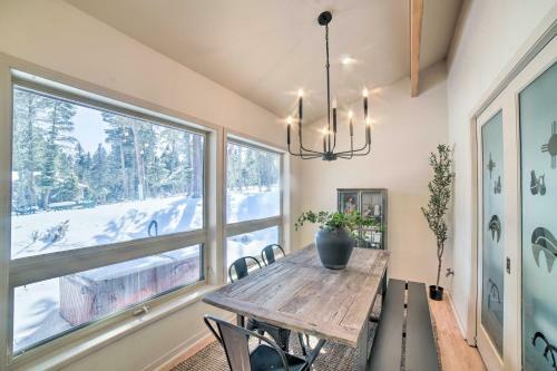 Stylish, Serene Angel Fire Cabin With Hot Tub!