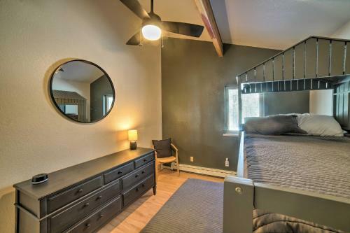 Stylish, Serene Angel Fire Cabin With Hot Tub!