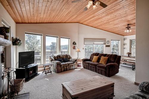 Pine Top
