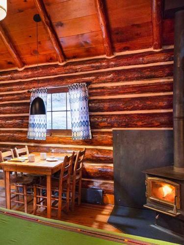 Corkins Lodge