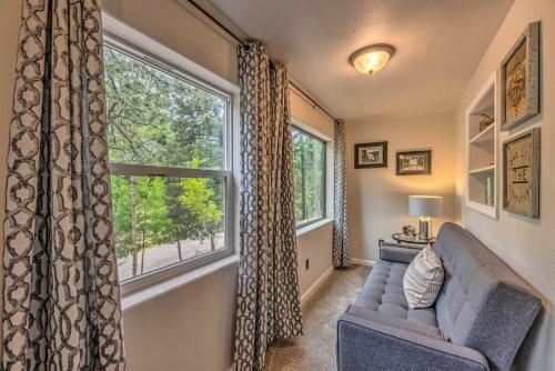 Modern Home With Decks Less Than 3 Miles To Ski Cloudcroft