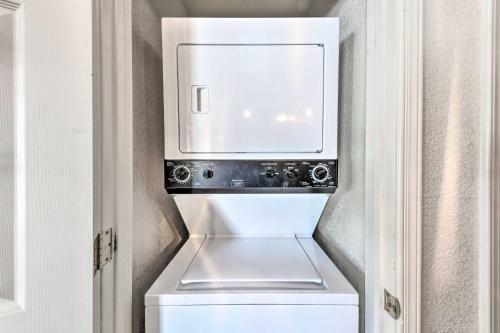 Apartamento Bright Cloudcroft Condo With Game Room And Deck!