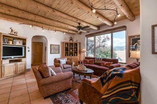 Taos Mountain House