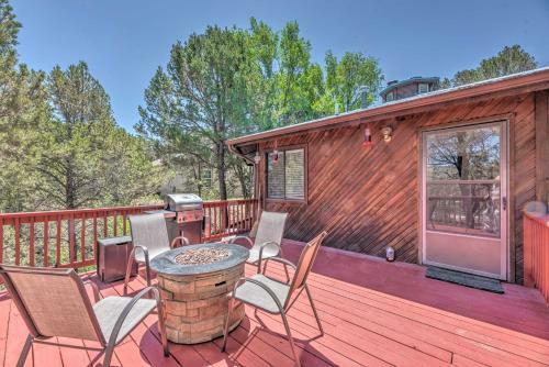Chic Ruidoso Downs Cabin With Mountain Views!